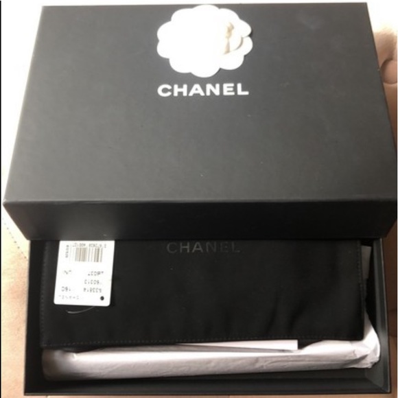 ❤️🇮🇹HP🇮🇹❤️UNICORN CHANEL MERMAID IRIDESCENT RAINBOW HARDWARE WOC COLLECTIBLE - Picture 2 of 16